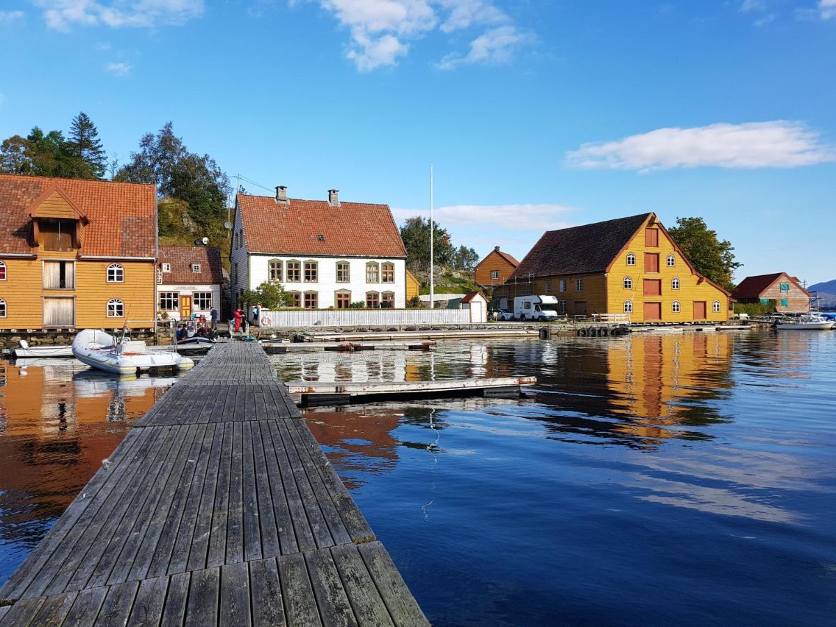 Rugsund Handelsstad Luaran gambar